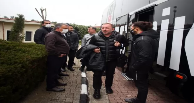 Başkan Çebi, takımı uğurladı
