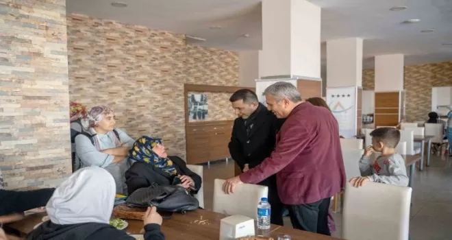 Başkan Günel, depremzedeler ile görüştü
