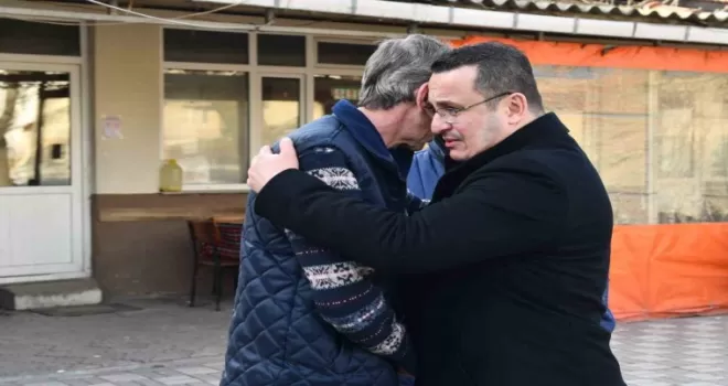 Başkan Kanar’dan Kara ailesine taziye ziyareti

