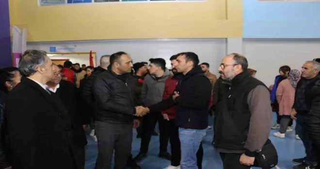 Başkan Yılmaz, acil toplanma alanlarında vatandaşlarla buluştu

