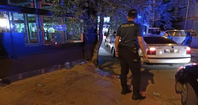 Başkent’te bıçaklı kavga: 1 yaralı
