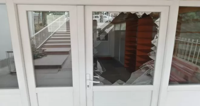 Başkent’te camiden hırsızlık anı kamerada
