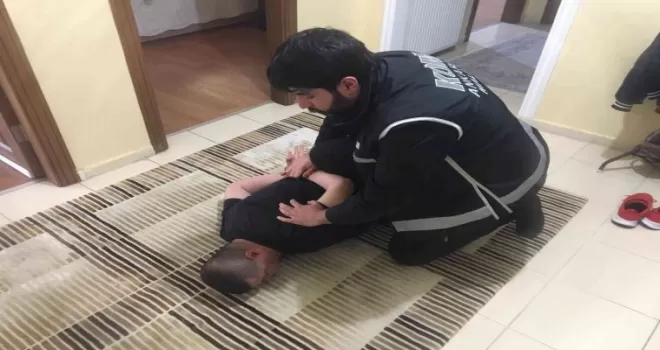 Başkent’te emeklileri dolandıran çete çökertildi
