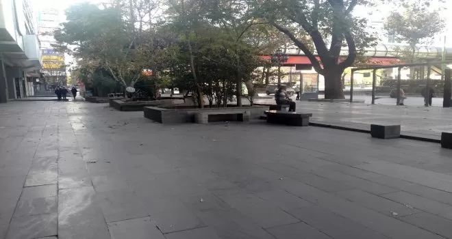 Başkent’te kısıtlama bitti, vatandaşlar sokağa indi
