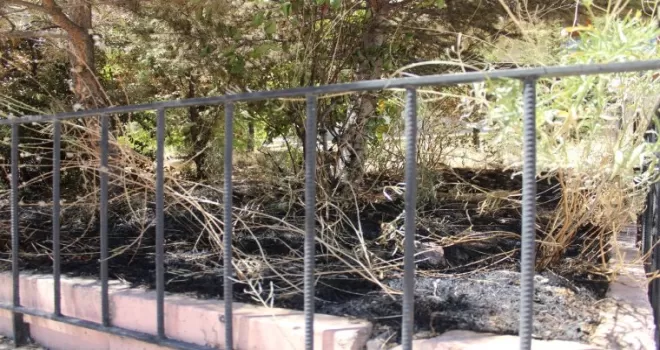 Başkent’te kundaklama olayı güvenlik kamerasına yansıdı
