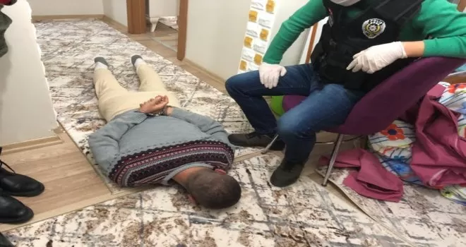 Başkent’te zehir tacirlerine şafak baskını
