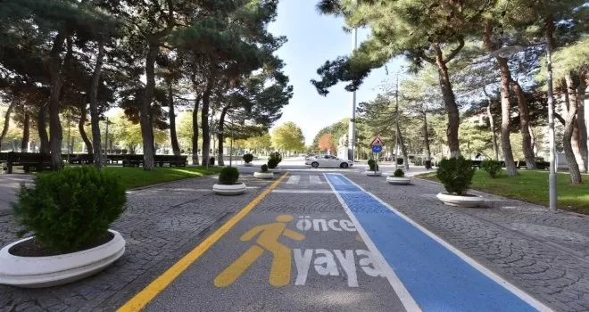 Başkent’teki üniversiteler birer birer bisiklet yoluna kavuşuyor
