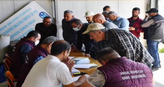 Başkentli üreticilere şimdi de sıvı gübre desteği
