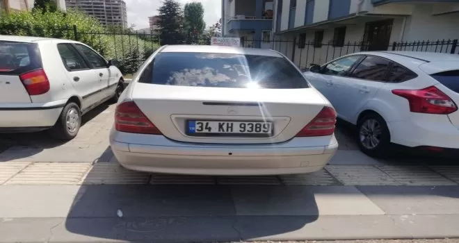 Başkentte araçtan 83 bin lira çalan hırsızlar polis kıskacında
