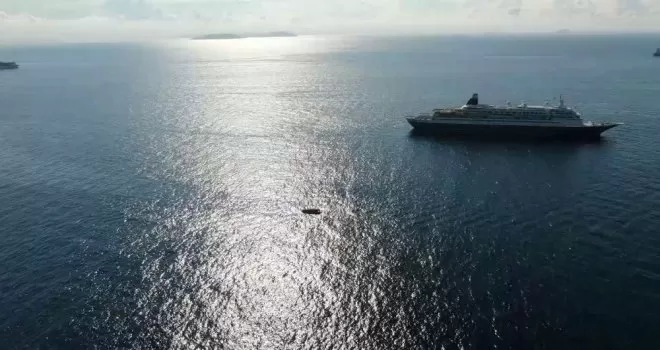 Batan balıkçı teknesi drone kamerasında

