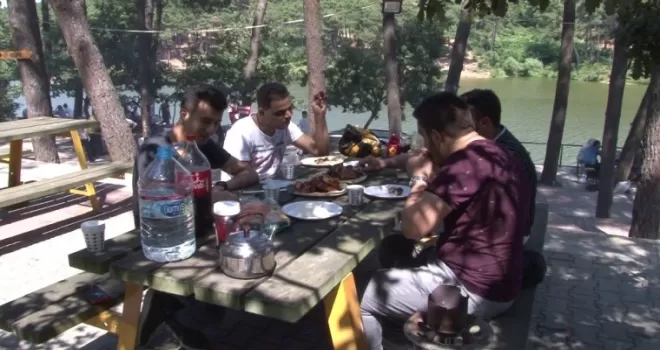 Bayram tatili başladı, Aydos Ormanı doldu taştı
