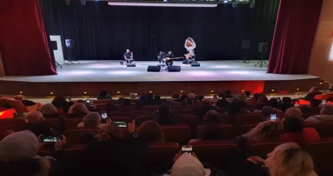 Bayrampaşa’da Cengiz Özkan’la türkü gecesi
