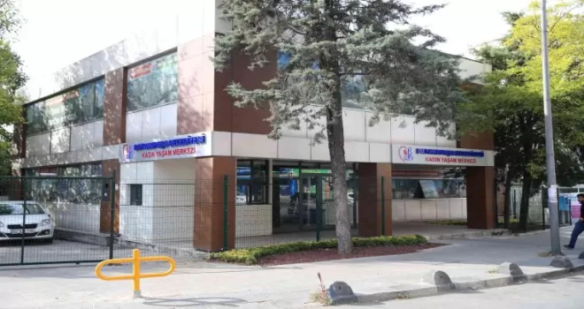 Bayrampaşa’da Kadın Yaşam Merkezi açıldı
