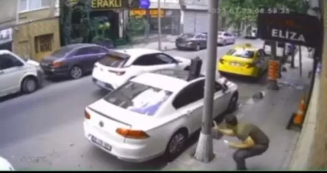 Bayrampaşa’da köfteci dükkanını kurşun yağmuruna tutan şüpheli kamerada
