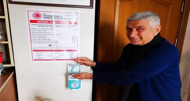 Bayrampaşa’daki muhtarlıklara dezenfektan kutuları kondu
