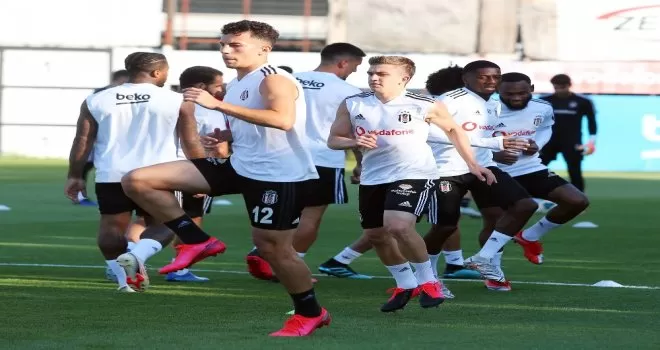 Beşiktaş, derbi hazırlıklarını tamamladı
