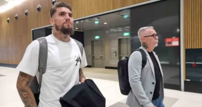 Beşiktaş’ın yeni transferi Lyanco, İstanbul’a geldi
