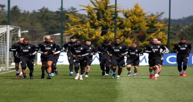 Beşiktaş kondisyon ve taktik çalıştı
