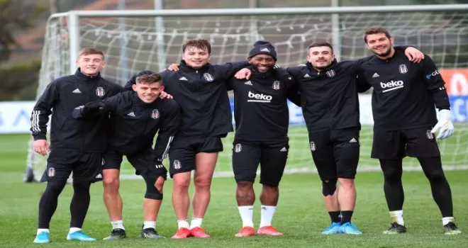 Beşiktaş, kondisyon ve taktik çalıştı
