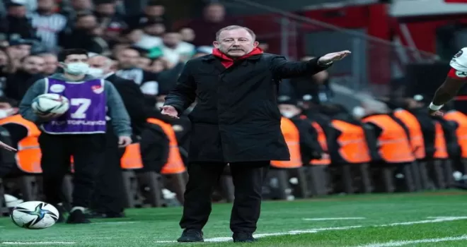 Beşiktaş, ligde son 6 maçta geriye düştü
