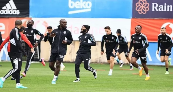 Beşiktaş’ta Antalyaspor maçı hazırlıkları devam etti
