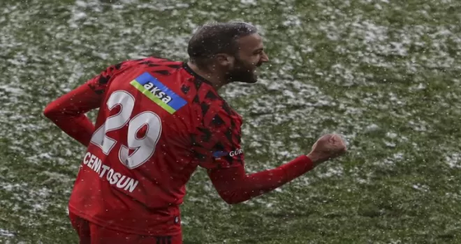 Beşiktaş’ta gözler Cenk ve Dorukhan’da
