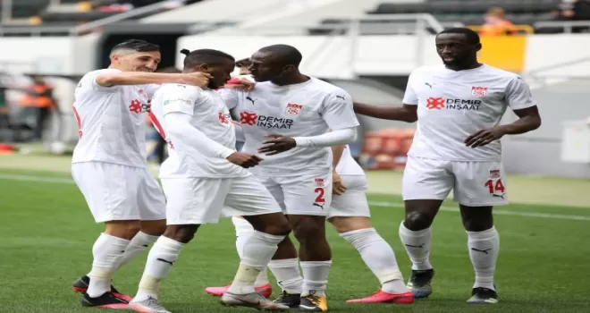 Beşiktaş’ta yeniden çıkışa geçmek istiyor
