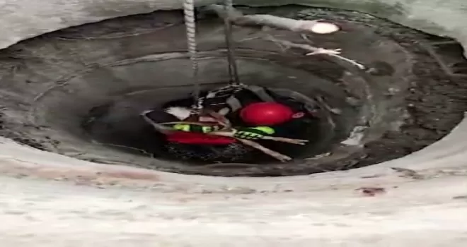Beylikdüzü’nde itfaiye ekiplerinden keçi kurtarma operasyonu
