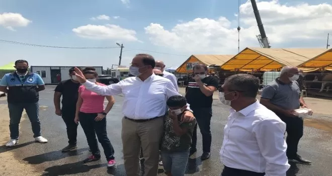 Beylikdüzü’nde kurban pazarına maskesiz girmek yasak
