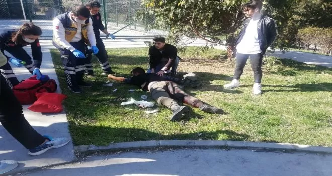 Beylikdüzü’nde parkta bıçaklı kavga: 1 yaralı
