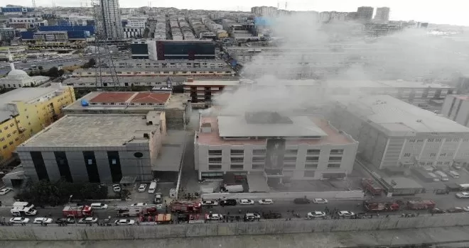 Beylikdüzü sanayi sitesinde yangın
