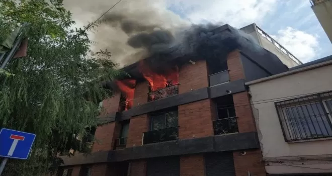 Beyoğlu’nda yangın paniği
