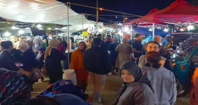 Bilecik Pazaryeri Panayırında insan seli!