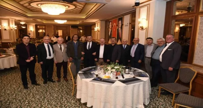 Bölge sanayicileri Esenyurt’ta iftar sofrasında buluştu
