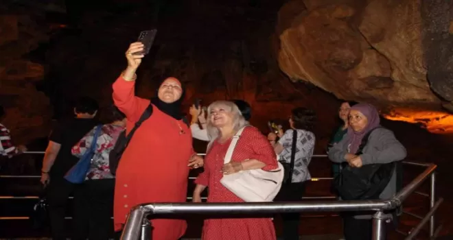 Bu mağaraya en çok onlar ilgi gösteriyor
