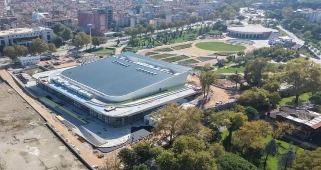 Bursa Atatürk Spor Salonu’nda sona doğru