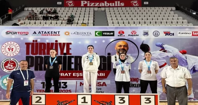 Bursa Büyükşehir Belediyesporlu karatecilerden 8 madalya