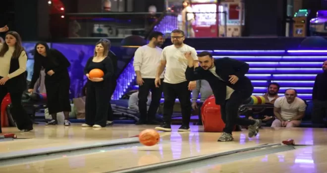 Bursa Büyükşehir’de motivasyon turnuvası
