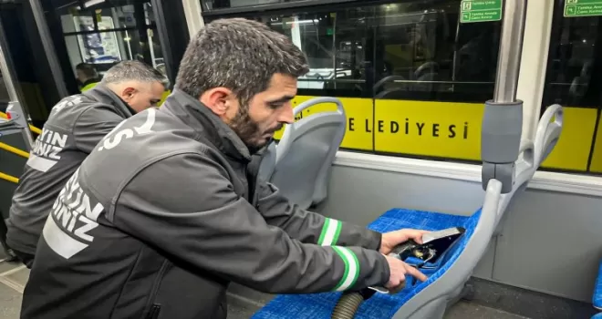 Bursa Büyükşehir’den toplu taşıma araçlarına bayram temizliği