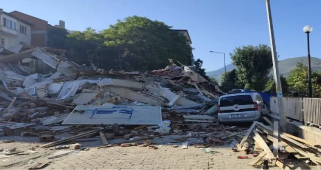 Bursa Büyükşehir depremde Balıkesir’in yanında