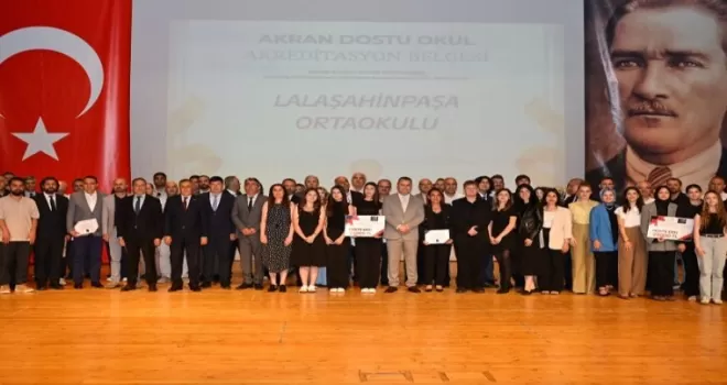 Bursa’da ’Akran Dostluğu Projesi’ne yıl sonu galası
