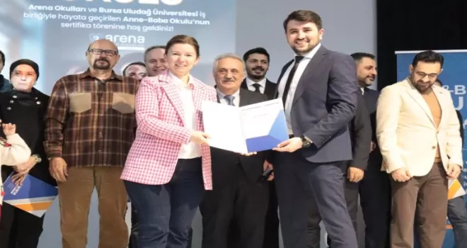 Bursa’da ’Arena Anne Baba Okulu’nda sertifika heyecanı
