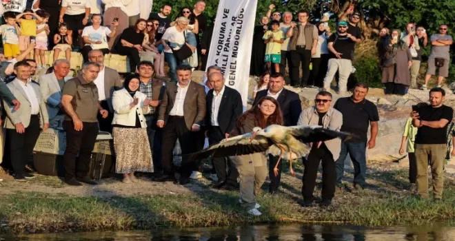 Bursa’da doğayla iç içe bir şenlik... Leylek Şenliği’ne coşkulu start