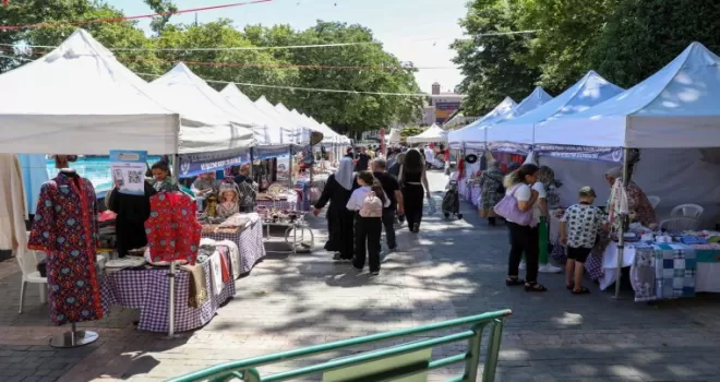 Bursa’da ’Meydan Kadınların’ dayanışması