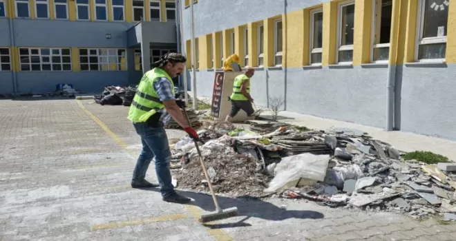 Bursa’da okullara Büyükşehir dokunuşu