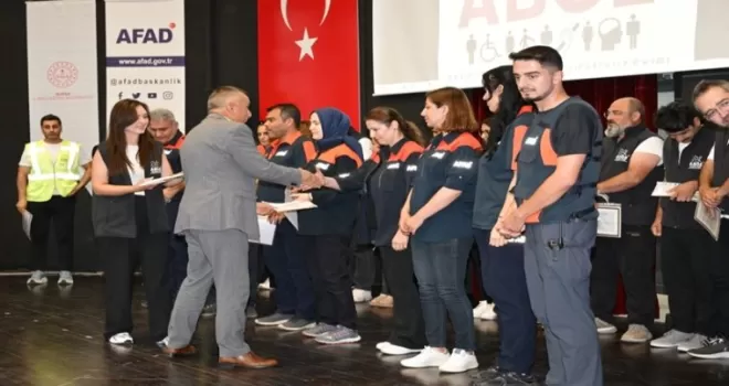 Bursa’da özel gereksinimli bireyler için ’Afet Yönetimi Projesi’ tamamlandı