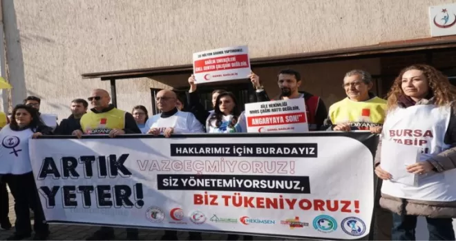 Bursa’da sağlık emekçileri hakları için sokakta!