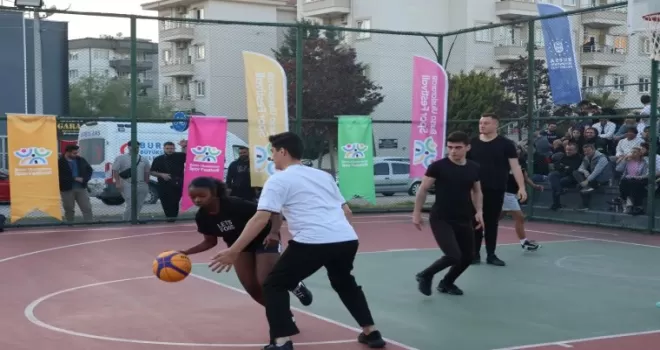 Bursa’da ’sokak basketbolu’ heyecanı
