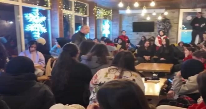 Bursa’da Uludağ’ı görmeyen 60 genç kış kampında ağırlandı