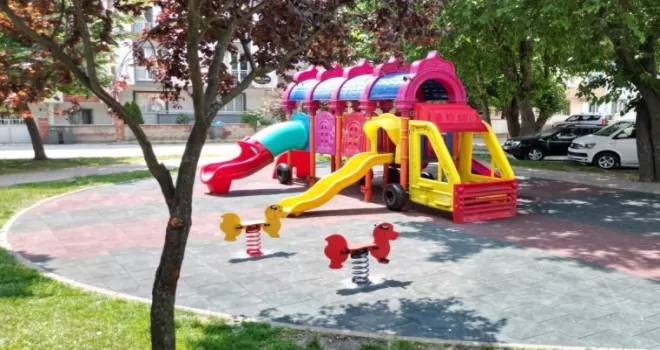 Bursa İnegöl’de çocuklara sağlıklı parklar